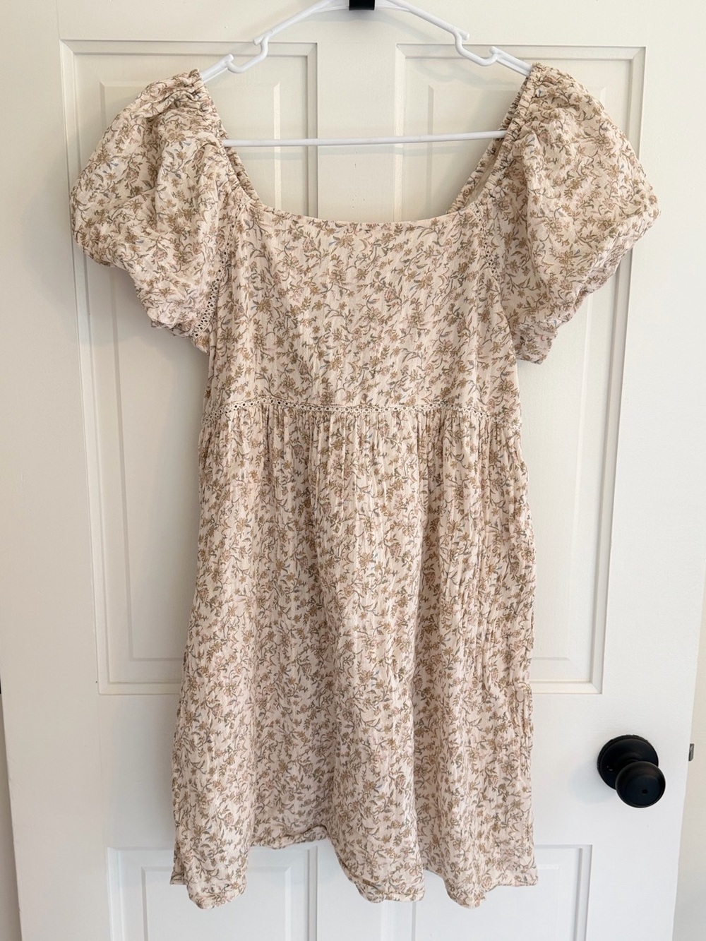 American Eagle Floral Puff Sleeve Cottagecore Mini Dress M